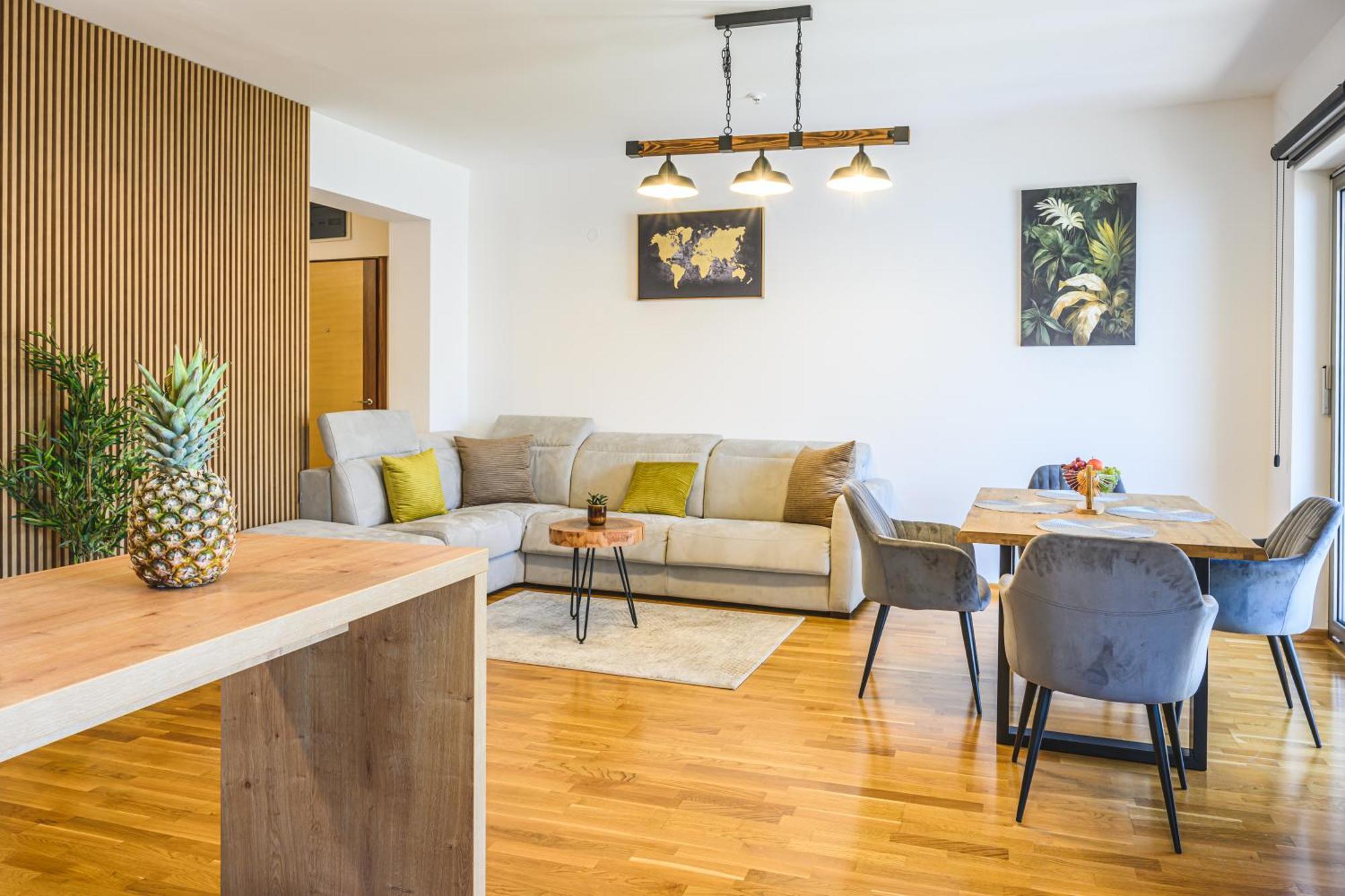 Harmonia Apartment *